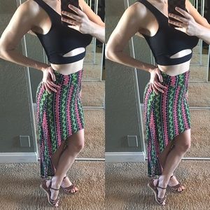 Hi/Low patterned skirt